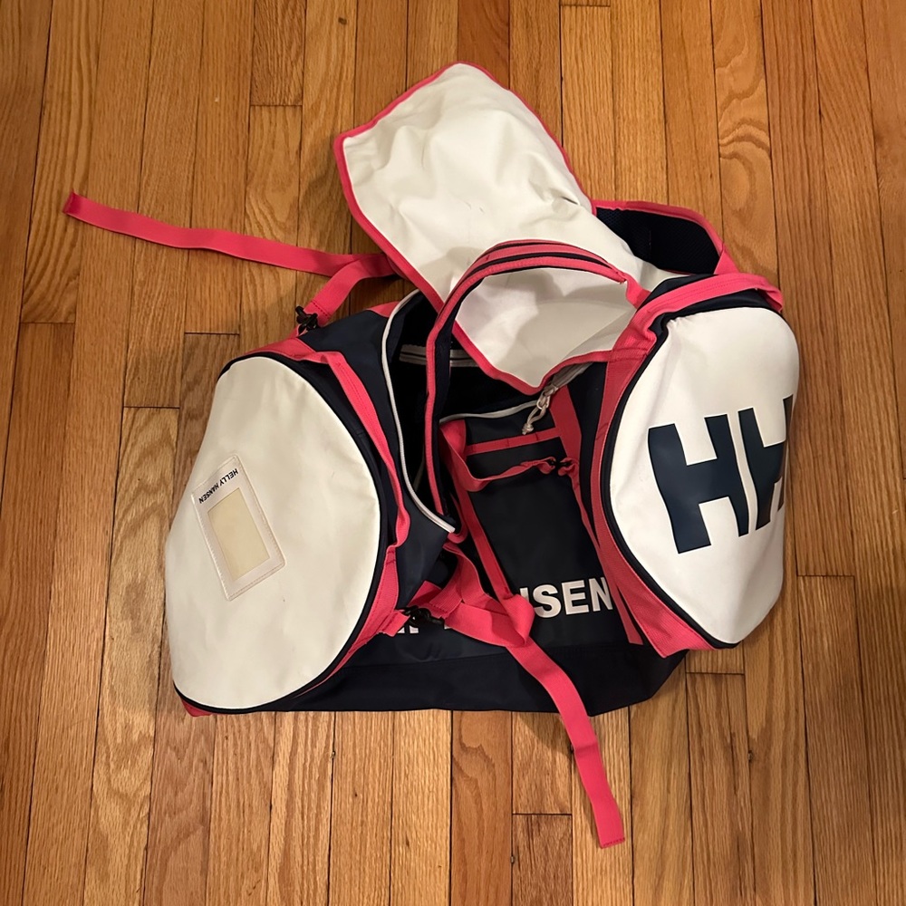 Helly Hansen 50 liter duffle back pack